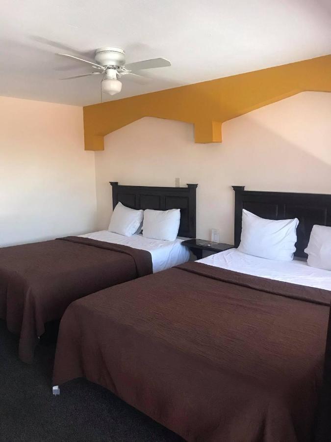 Motel Costa Mar Ensenada Esterno foto