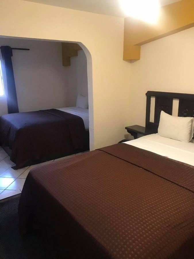 Motel Costa Mar Ensenada Esterno foto