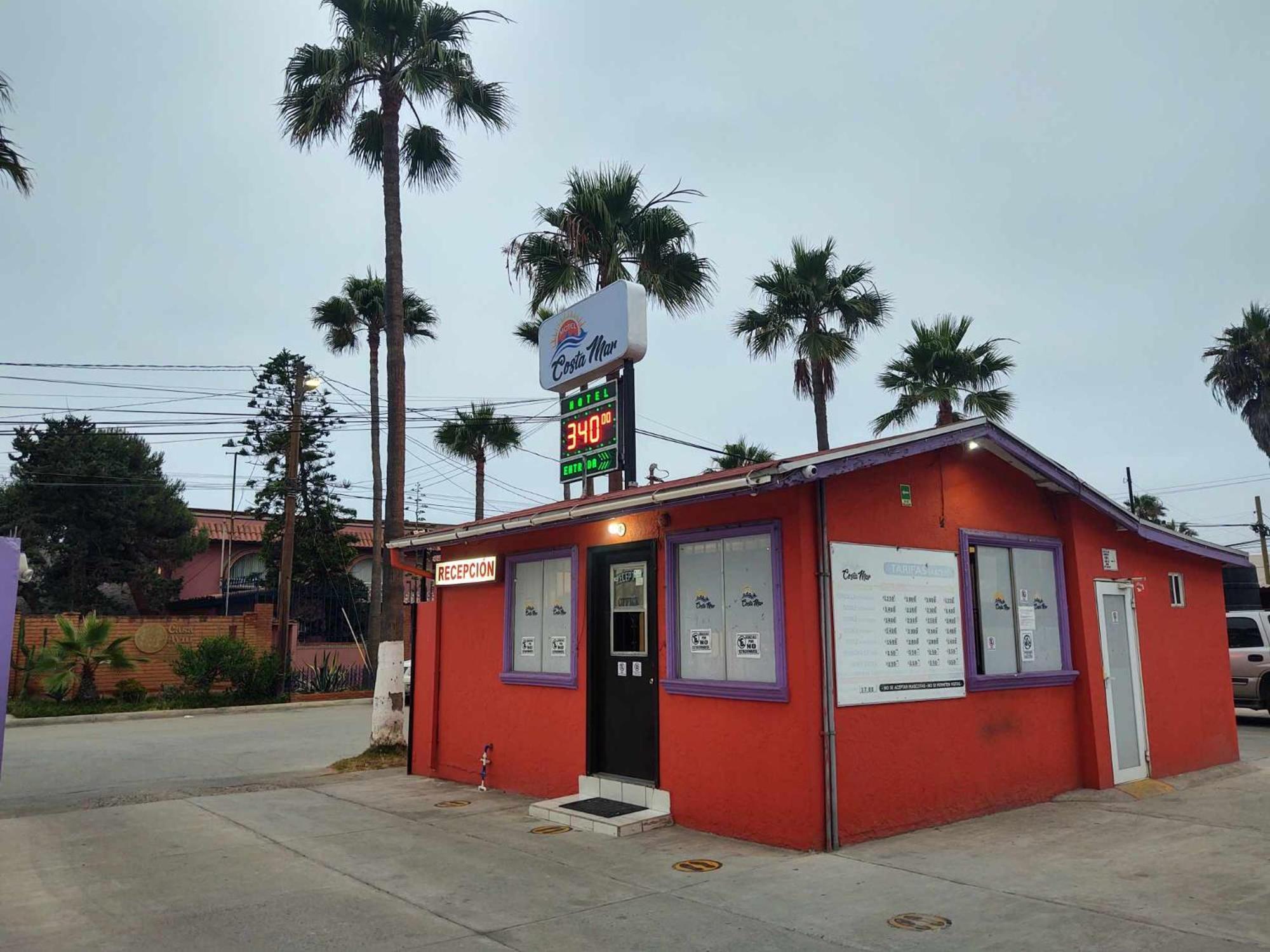 Motel Costa Mar Ensenada Esterno foto